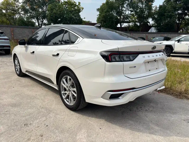 Ford Mondeo — Фото автомобиля 5