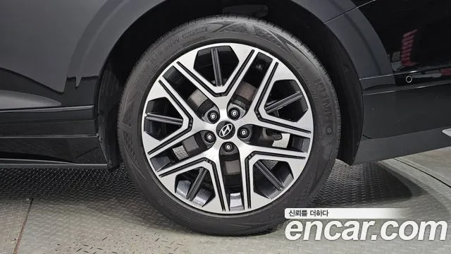 Hyundai Grandeur GN7 — Фото автомобиля 17