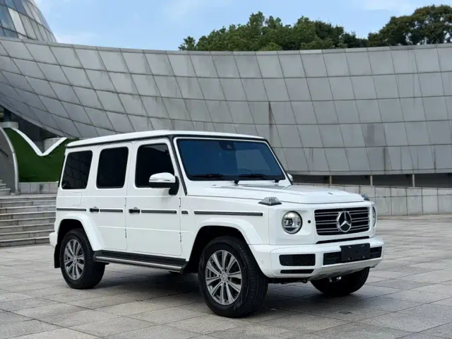Mercedes-Benz G-Class — Фото автомобиля 3