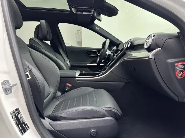 Mercedes-Benz C-Class — Фото автомобиля 13