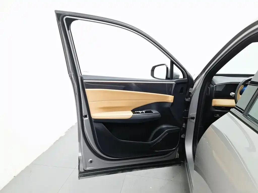 Geely Galaxy Galaxy L7 2023 1.5T 115km Starship — Фото автомобиля 8