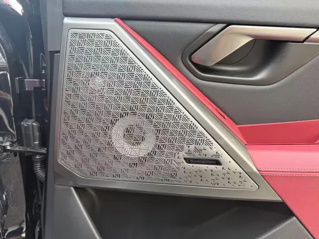BMW 5 Series — Фото автомобиля 17