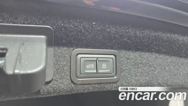 Audi A6 45 TFSI Premium — Фото автомобиля 28