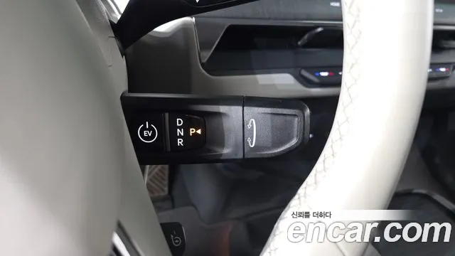 Kia EV9 — Фото автомобиля 9