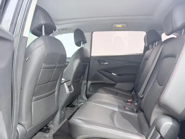Chevrolet Orlando — Фото автомобиля 8