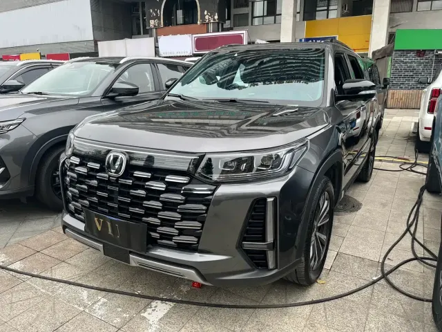Фотография автомобиля — Changan CS95