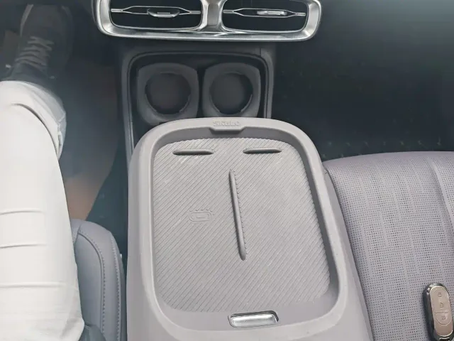 Leapmotor Leapmotor B10 2025 600 Joy Edition — Фото автомобиля 19