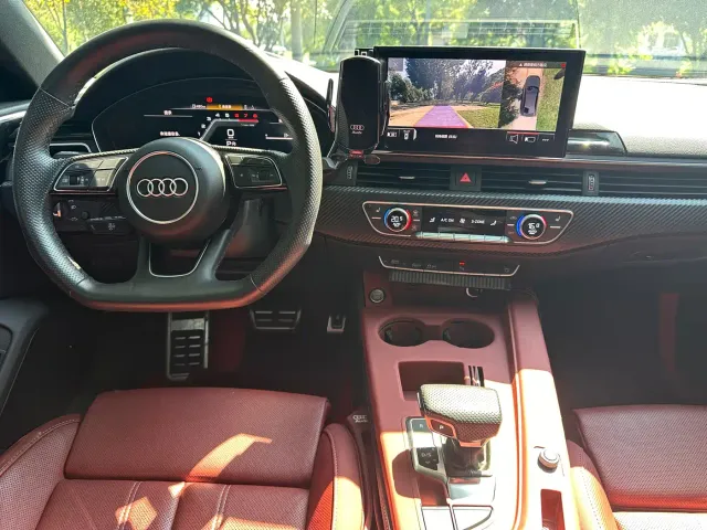 Audi A4L — Фото автомобиля 10