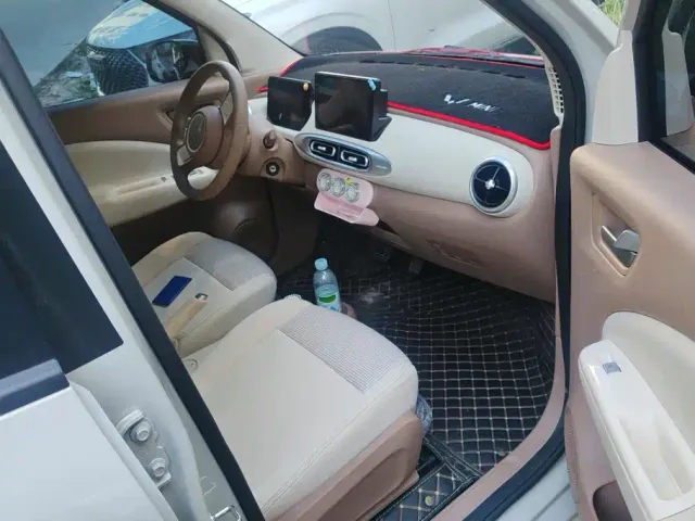 Wuling Hongguang Mini EV — Фото автомобиля 8