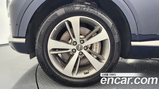 Genesis GV80 2.5T Бензин AWD — Фото автомобиля 5