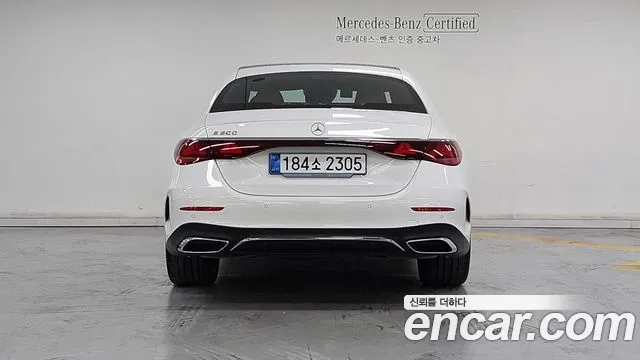 Mercedes-Benz E-Class W214 — Фото автомобиля 4