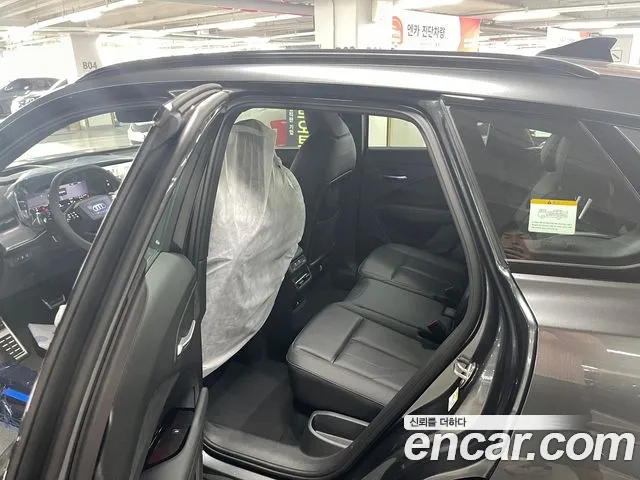 Audi Q3 TFSI quattro S Line Black Edition — Фото автомобиля 12