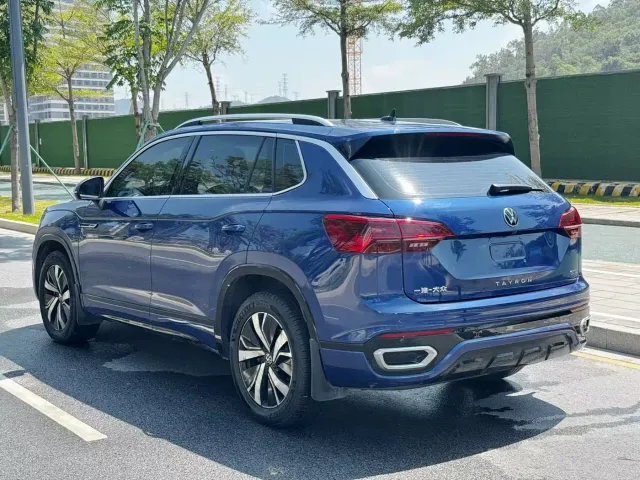 Volkswagen Tayron GTE Plug-in Hybrid — Фото автомобиля 9