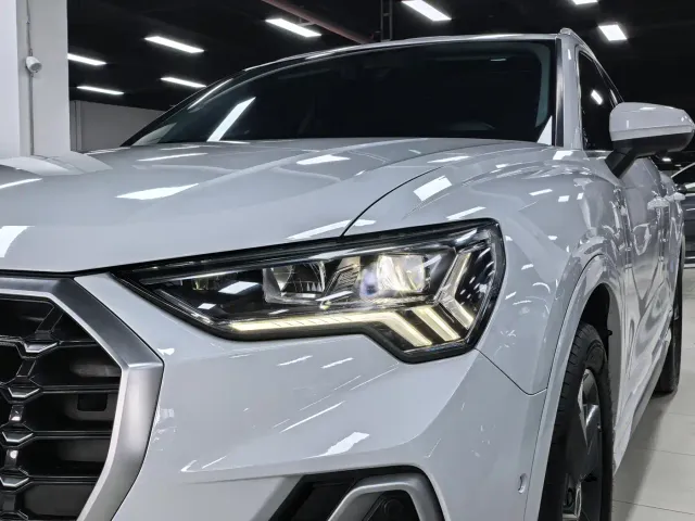 Audi Q3 — Фото автомобиля 4