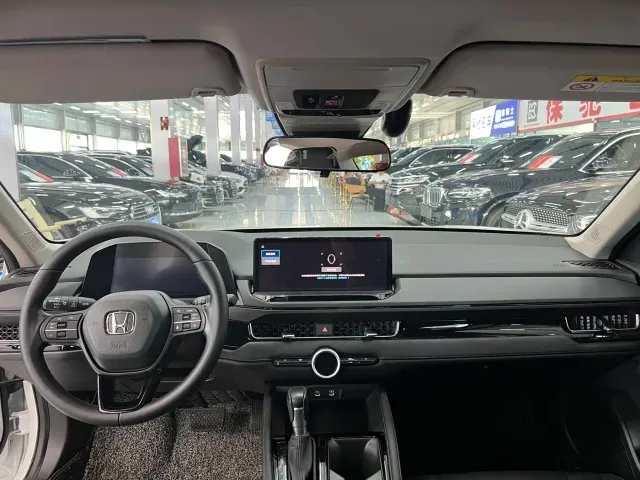Honda Inspire — Фото автомобиля 6