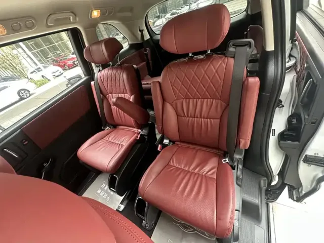 Honda Odyssey — Фото автомобиля 9
