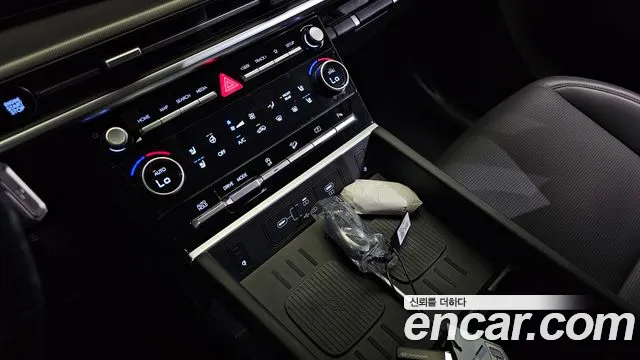 Hyundai Santafe Santa Fe (MX5) Бензин 2.5T 2WD — Фото автомобиля 15