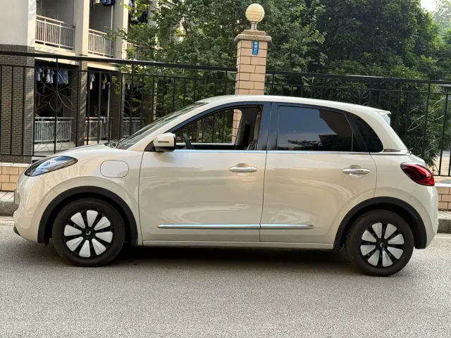 Wuling Bingo — Фото автомобиля 5