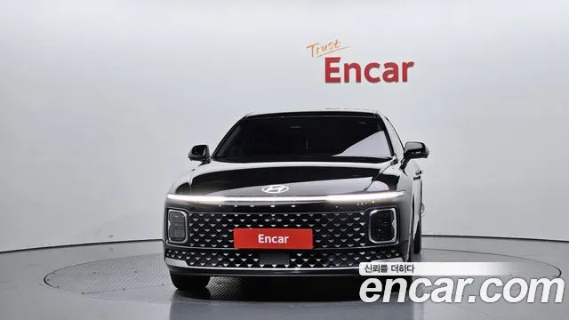 Hyundai Grandeur GN7 — Фото автомобиля 3