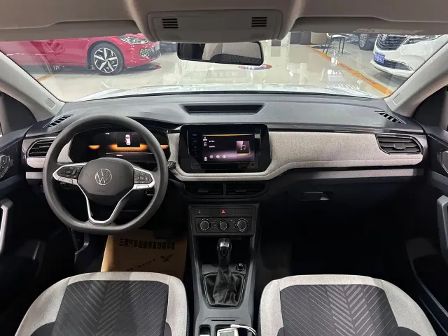 Volkswagen Tharu — Фото автомобиля 7