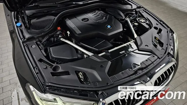 BMW 5 Series G30 — Фото автомобиля 6