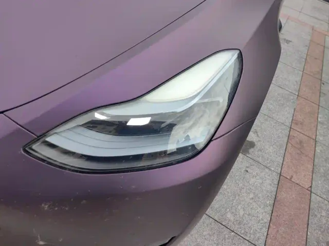 Tesla Model Y — Фото автомобиля 5