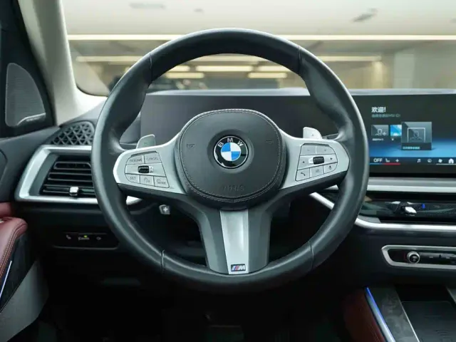 BMW X5 — Фото автомобиля 16