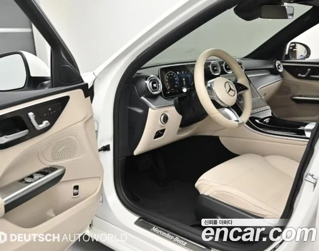 Mercedes-Benz C-Class — Фото автомобиля 11