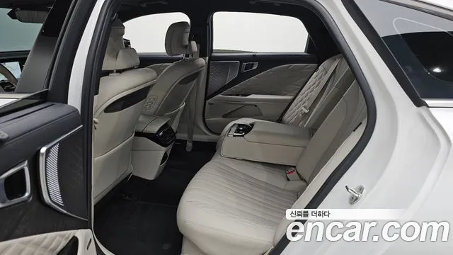 Kia K8 Hybrid — Фото автомобиля 16