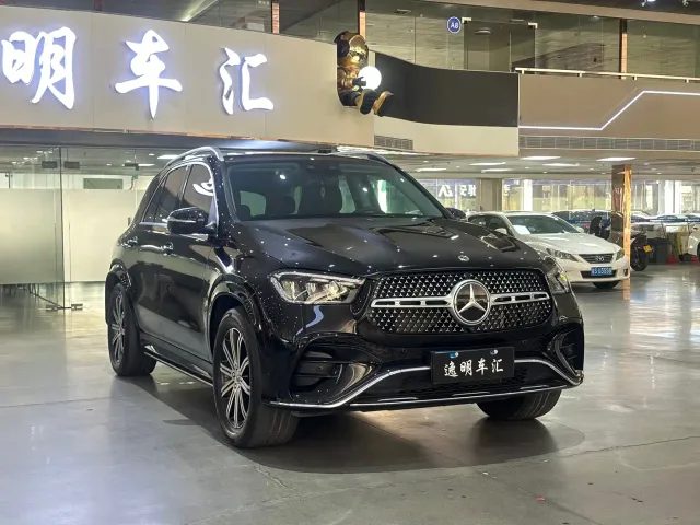 Mercedes-Benz GLE-Class — Фото автомобиля 3