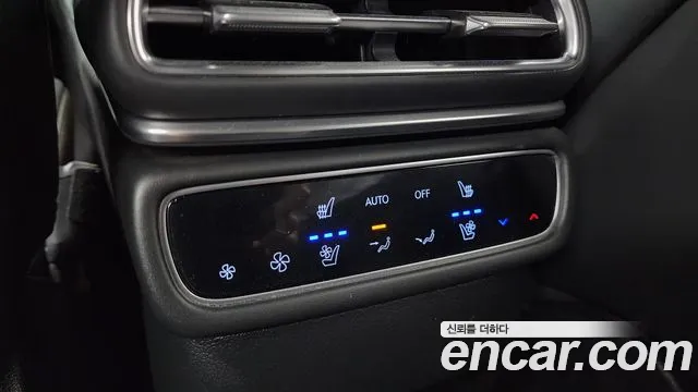 Genesis GV80 — Фото автомобиля 18