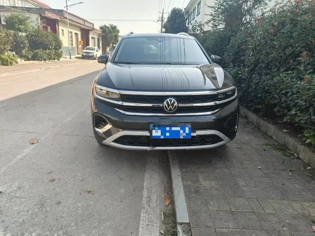 Фотография автомобиля — Volkswagen Talagon