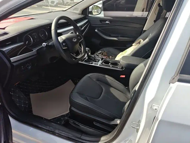 Chery Arrizo 5 — Фото автомобиля 14