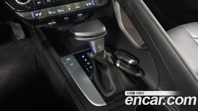 Hyundai AVANTE Avante (CN7) — Фото автомобиля 9