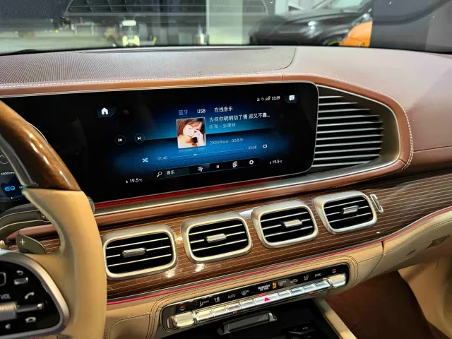 Mercedes-Benz Maybach GLS — Фото автомобиля 17