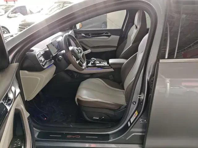 BYD Qin PLUS — Фото автомобиля 6