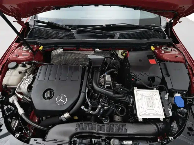 Mercedes-Benz A-Class — Фото автомобиля 6