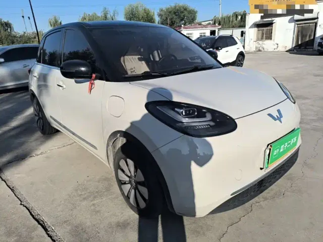 Wuling Bingo — Фото автомобиля 3