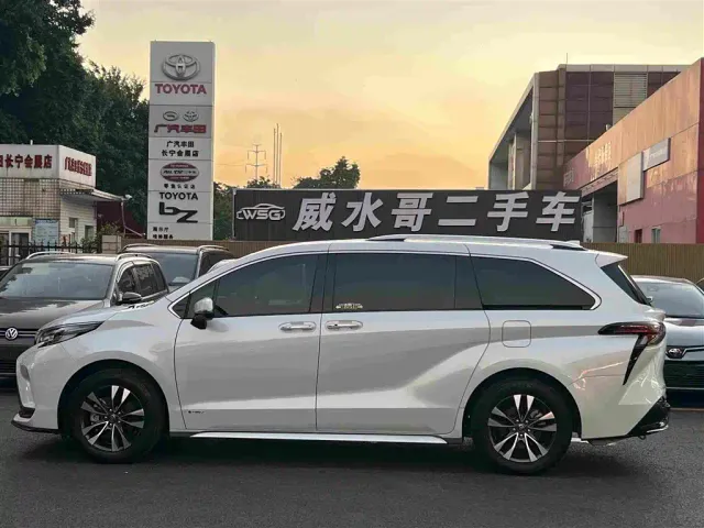 Toyota Granvia — Фото автомобиля 4