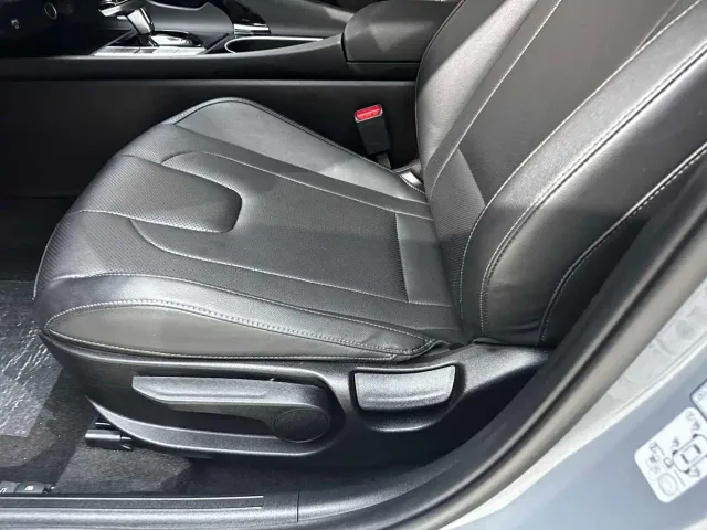 Hyundai Elantra — Фото автомобиля 10