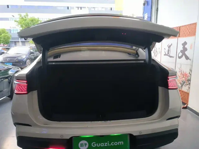 BYD Seal 07 DM-i — Фото автомобиля 18