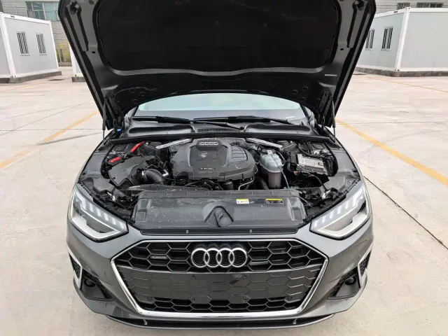 Audi A4L — Фото автомобиля 16