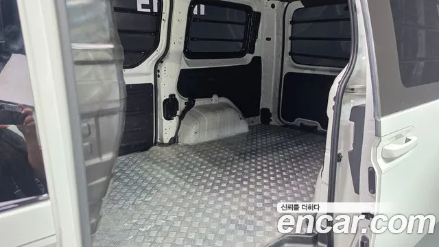Hyundai Staria Staria Карго 3 места — Фото автомобиля 26