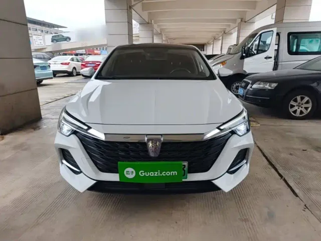 Roewe i6 MAX EV — Фото автомобиля 2