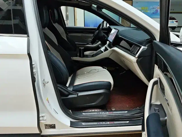 BYD Song PLUS — Фото автомобиля 8