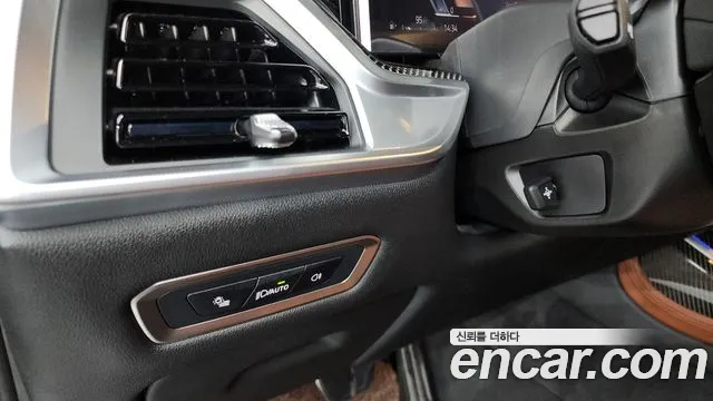 BMW X7 — Фото автомобиля 18