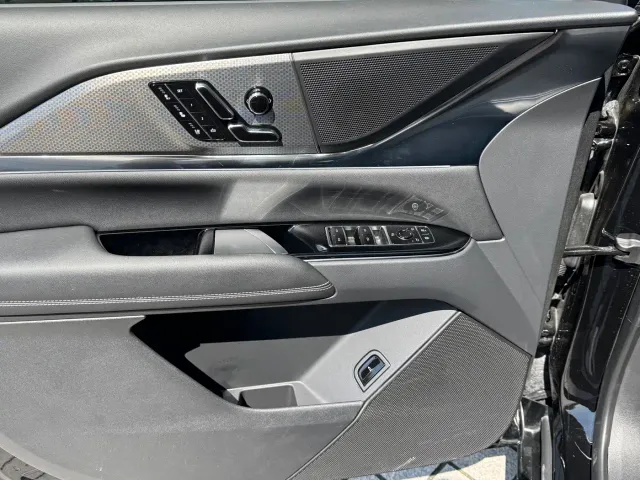 Cadillac XT5 — Фото автомобиля 7