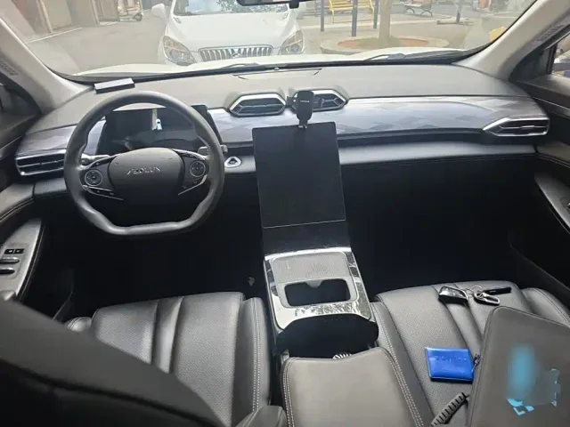 Dongfeng SKY EV01 — Фото автомобиля 5