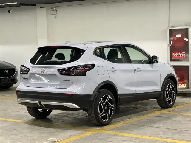 Nissan Qashqai — Фото автомобиля 5