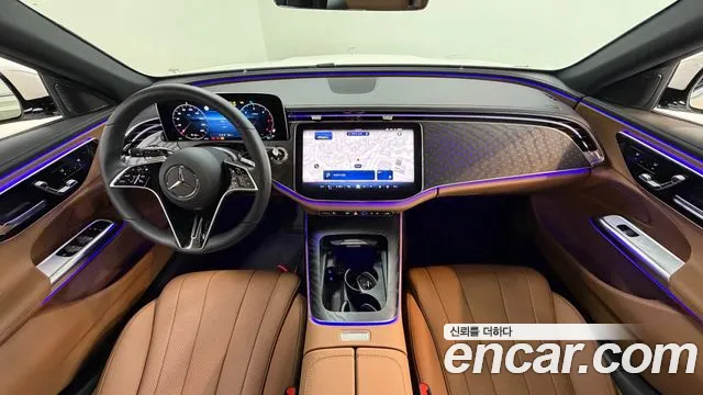 Mercedes-Benz E-Class — Фото автомобиля 7